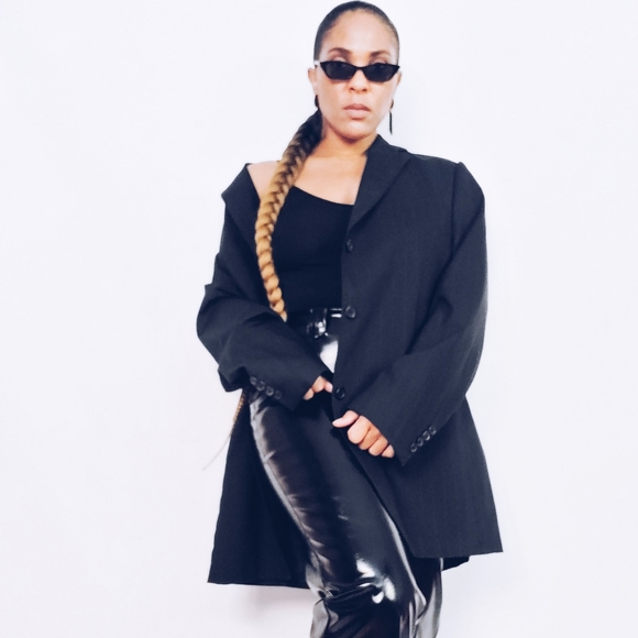 Hugo Boss Suit Jacket - Picture 4 of 11